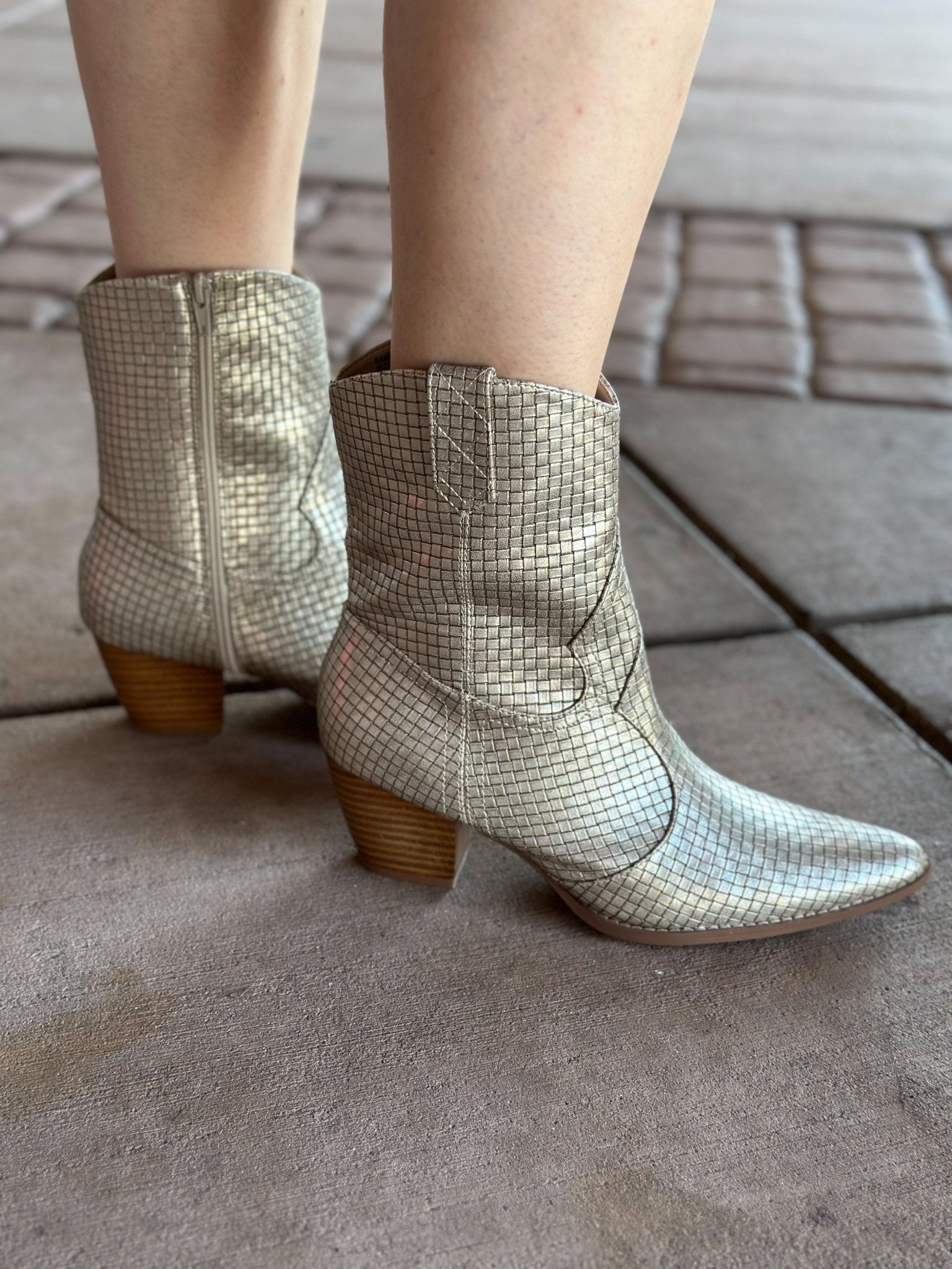 Bambi - Gold Weave Shoes Matisse