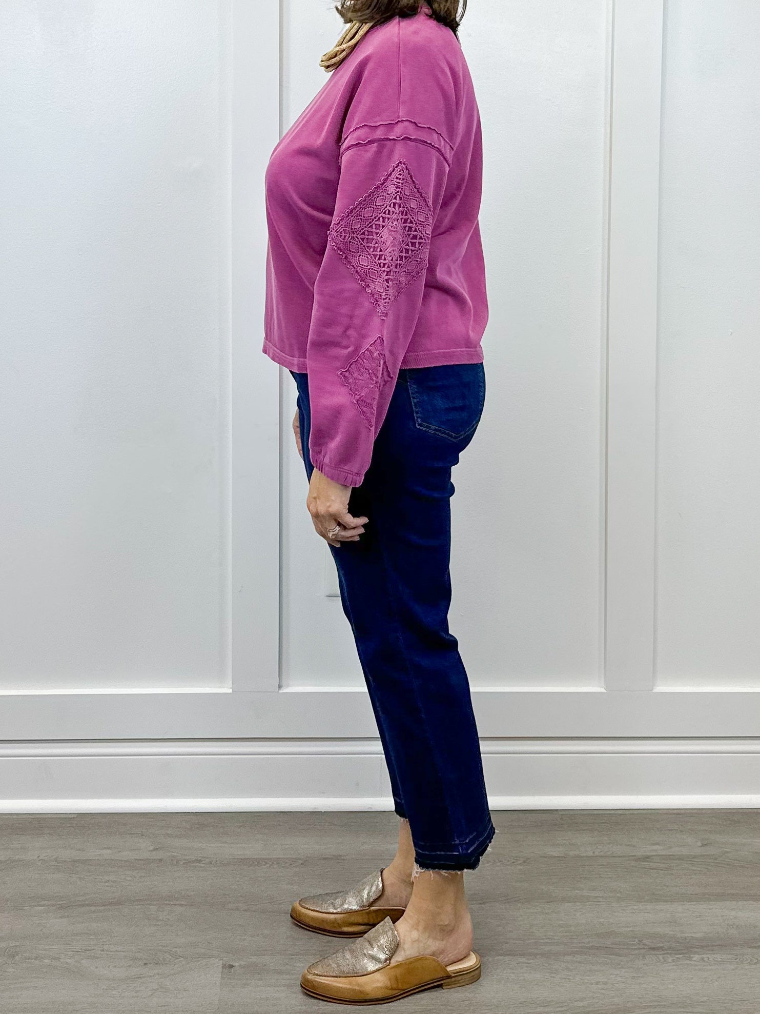 Crew Neck Applique Detail w/ Special Wash - Roseberry Sweaters Tribal