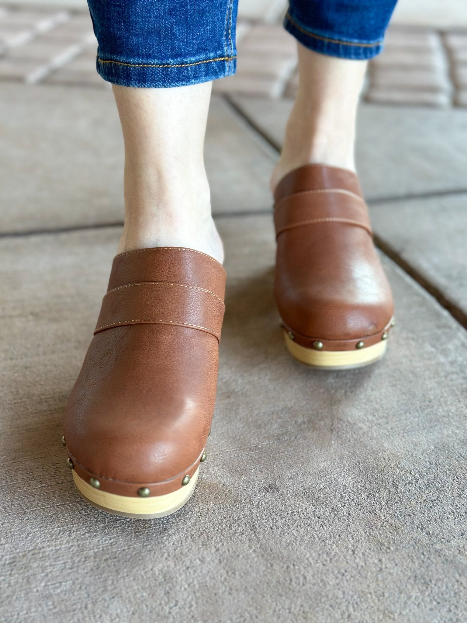 Maverick Heeled Clog - Cognac Shoes Matisse