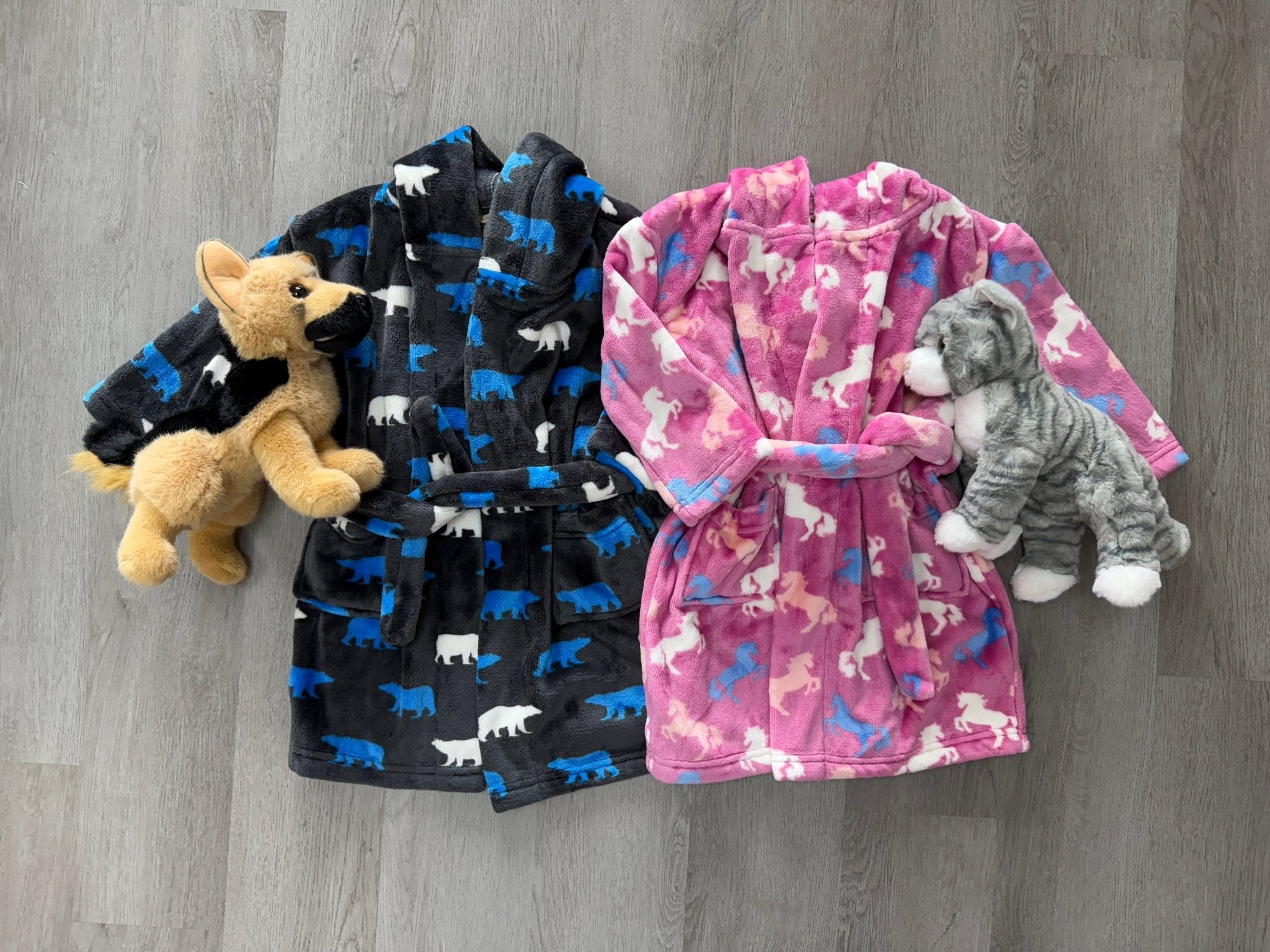 Beautiful Horses Fuzzy Fleece Robe Kids Pajamas Hatley