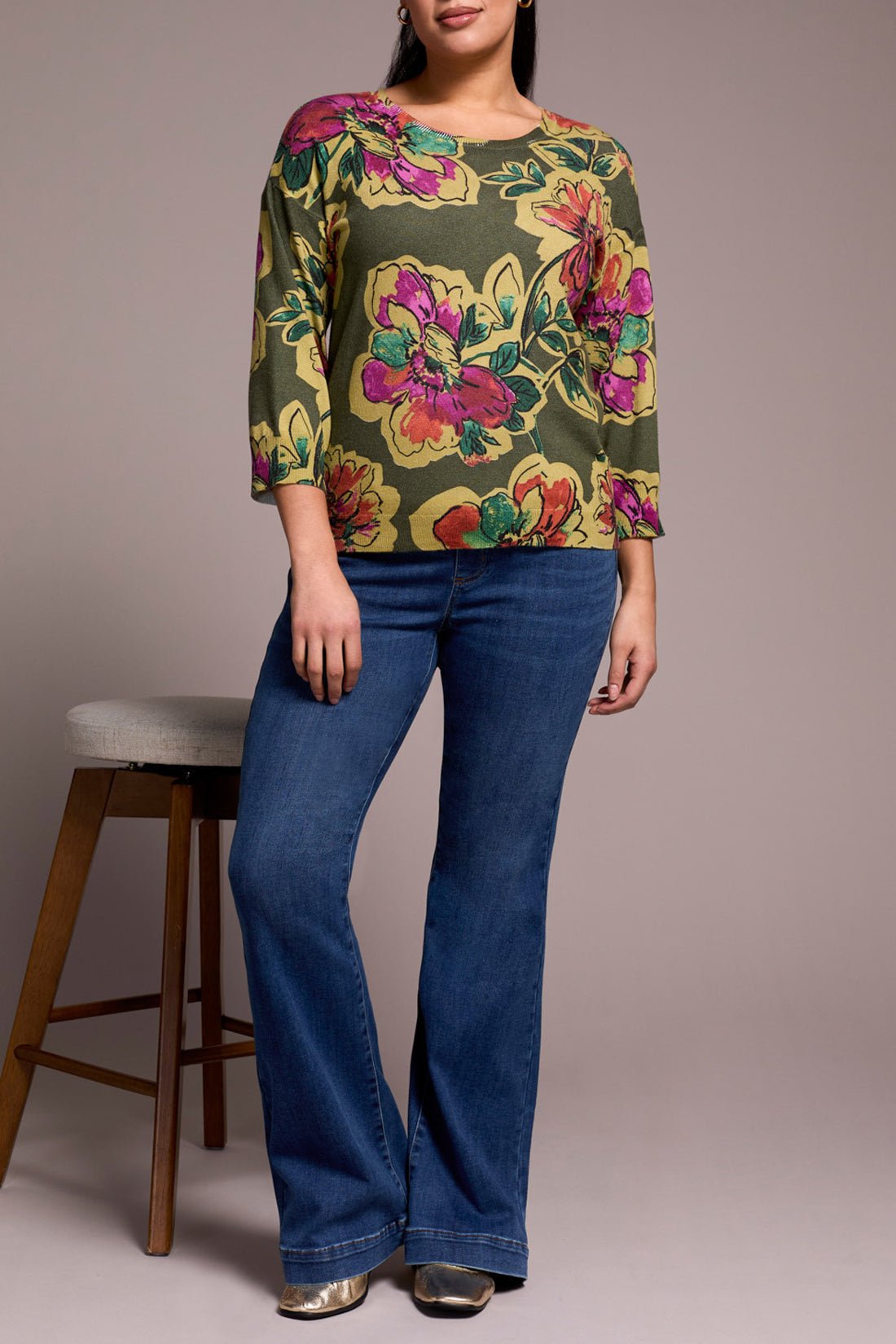 Soft Yarn Three Quarter Sleeve Crewneck Sweater - Chive Sweaters Tribal