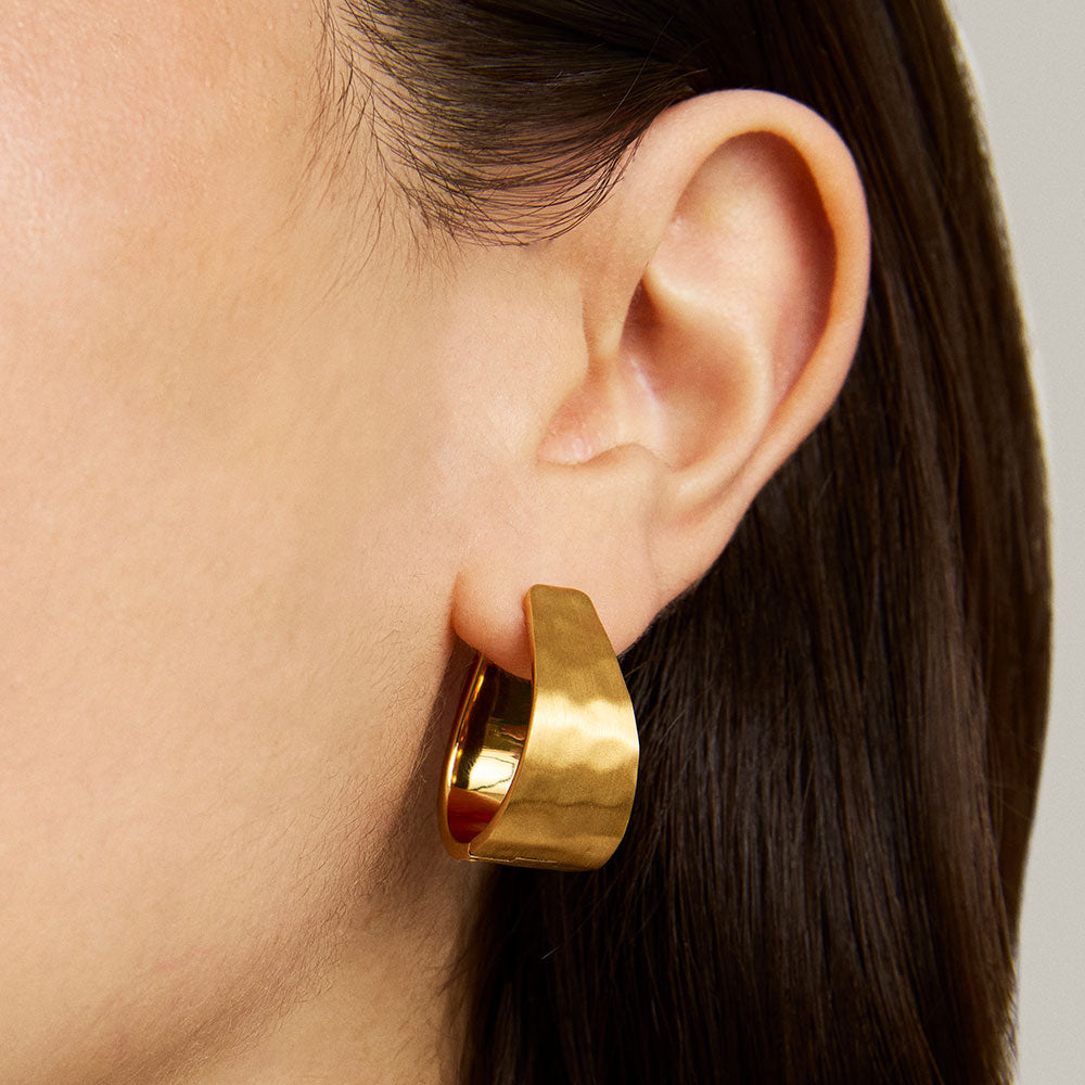 Mara Hinged Hoops - Gold Earrings Dean Davidson