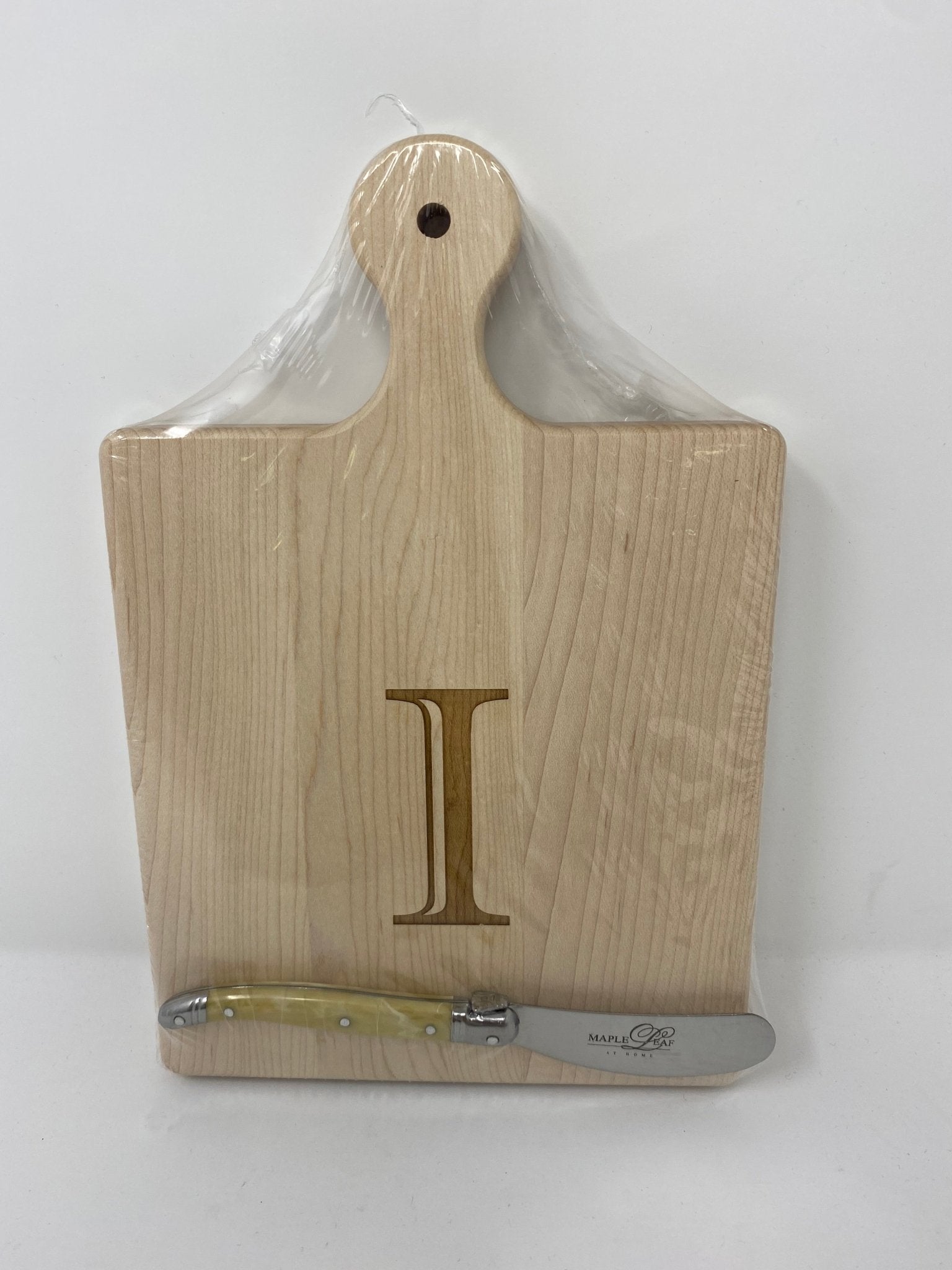 Maple Artisan Paddle Cutting Board Kitchen + Entertaining Maple Leaf at Home I