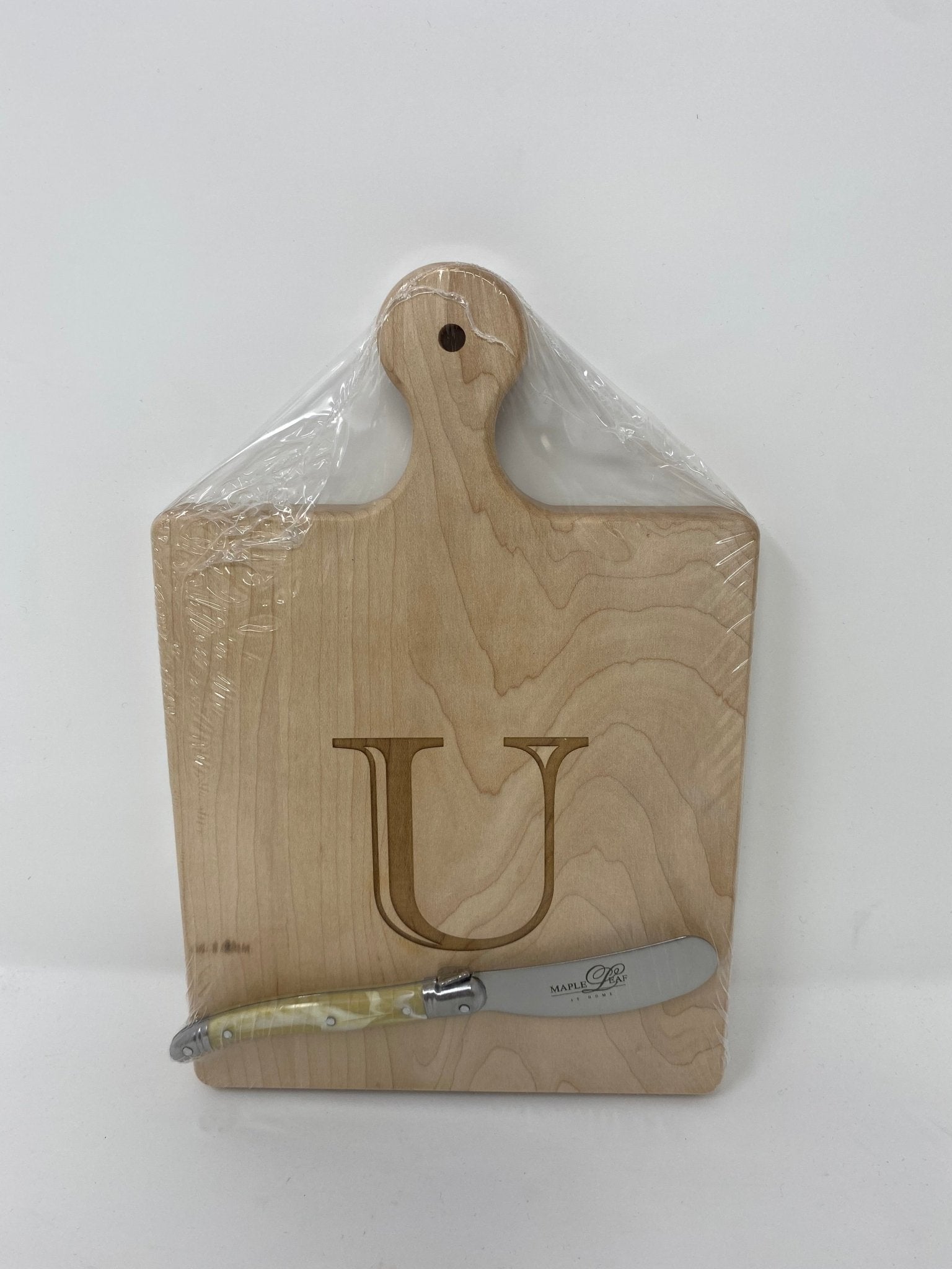 Maple Artisan Paddle Cutting Board Kitchen + Entertaining Maple Leaf at Home U
