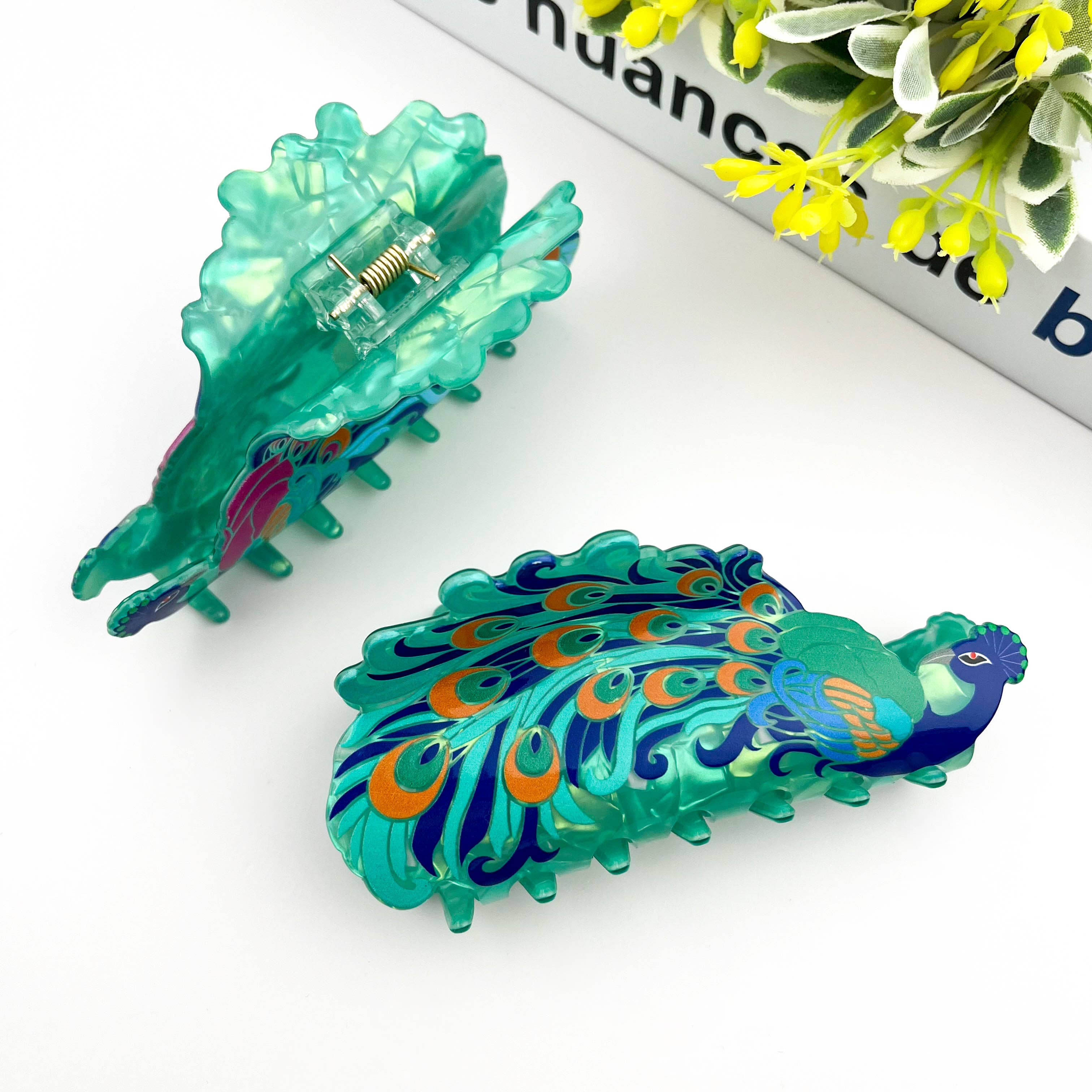 Creative Fashion Peacock Hair Claw Clip – Animal Style: Green Hair Accessories TheDivaSoap