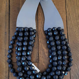 Chunky Beaded Layered Magnetic Necklace - Black Necklaces anbfashion