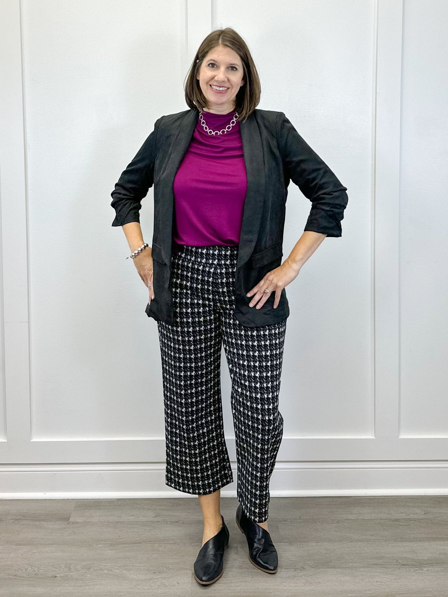 Core Classic Blazer - Black Outerwear Oddi