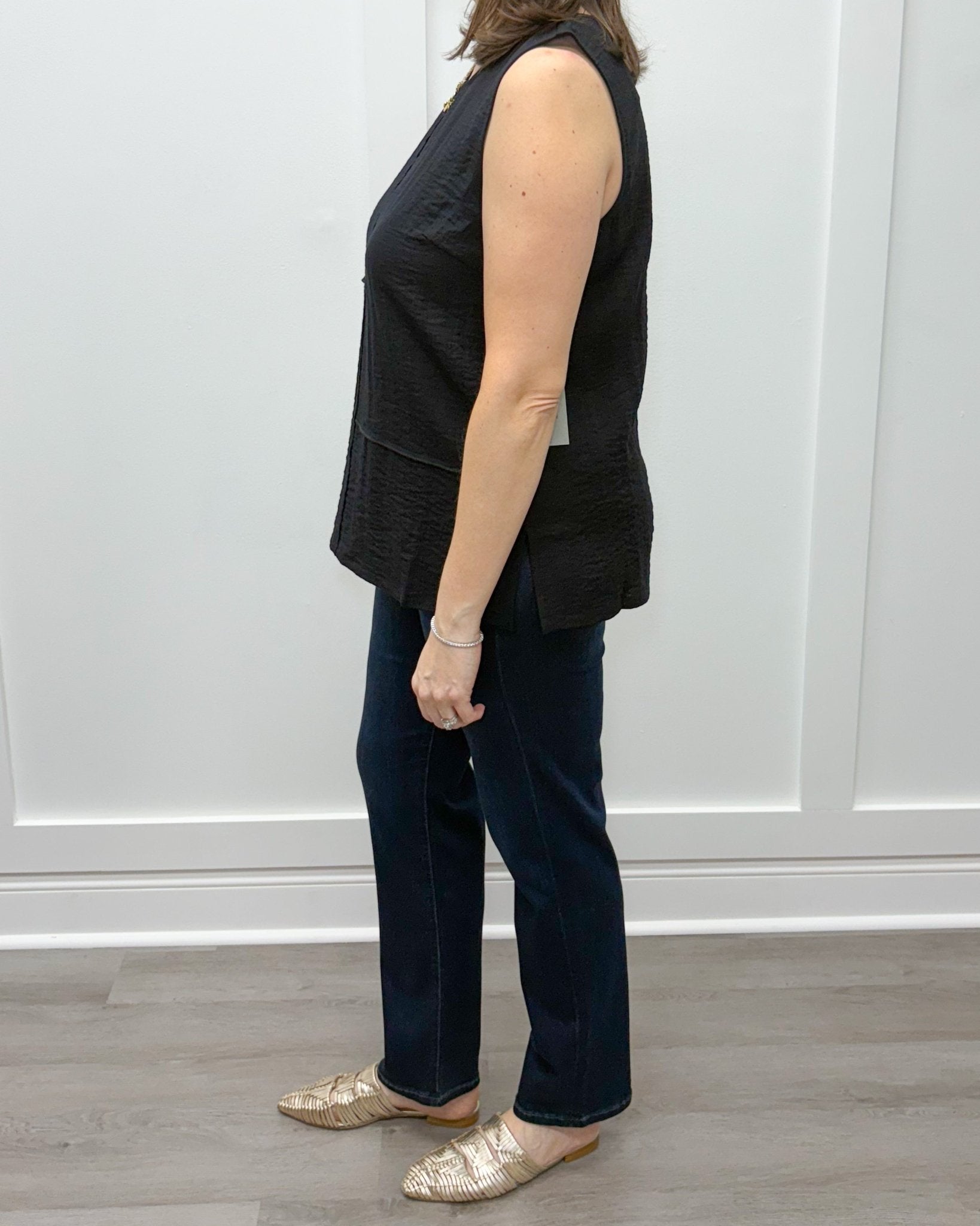 Express Travel Pieced Tunic Tank - Black Tops Habitat