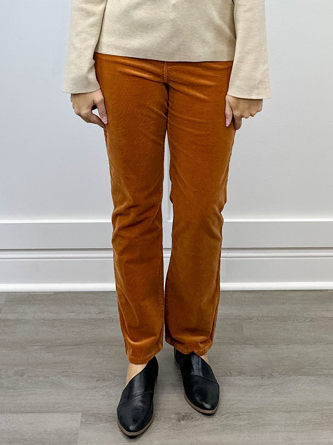 Fly Front 5 Pocket Corduroy Pant - Bran