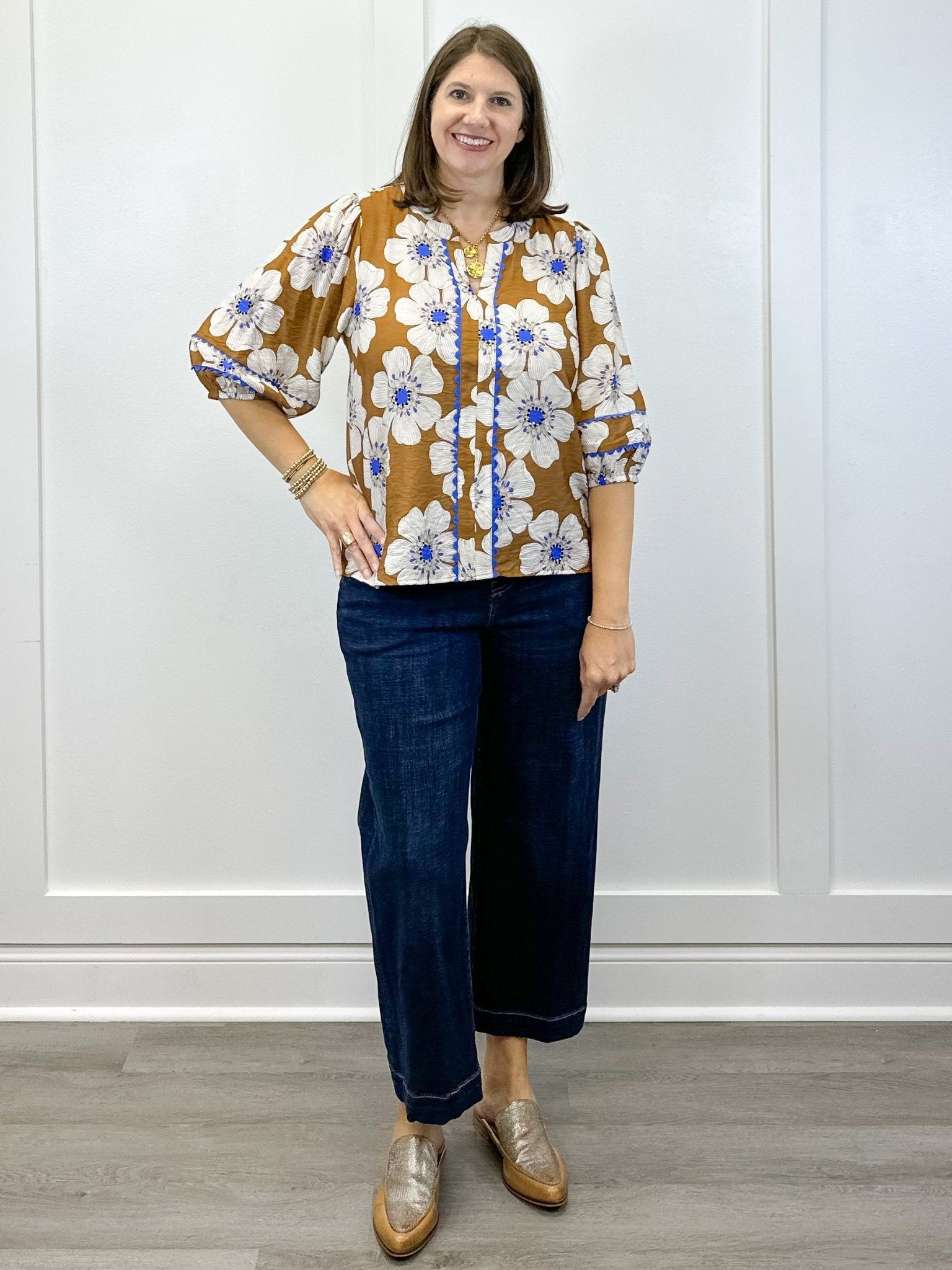 Meadow Bloom Split Neck Blouse - Chestnut Floral Tops Oddi