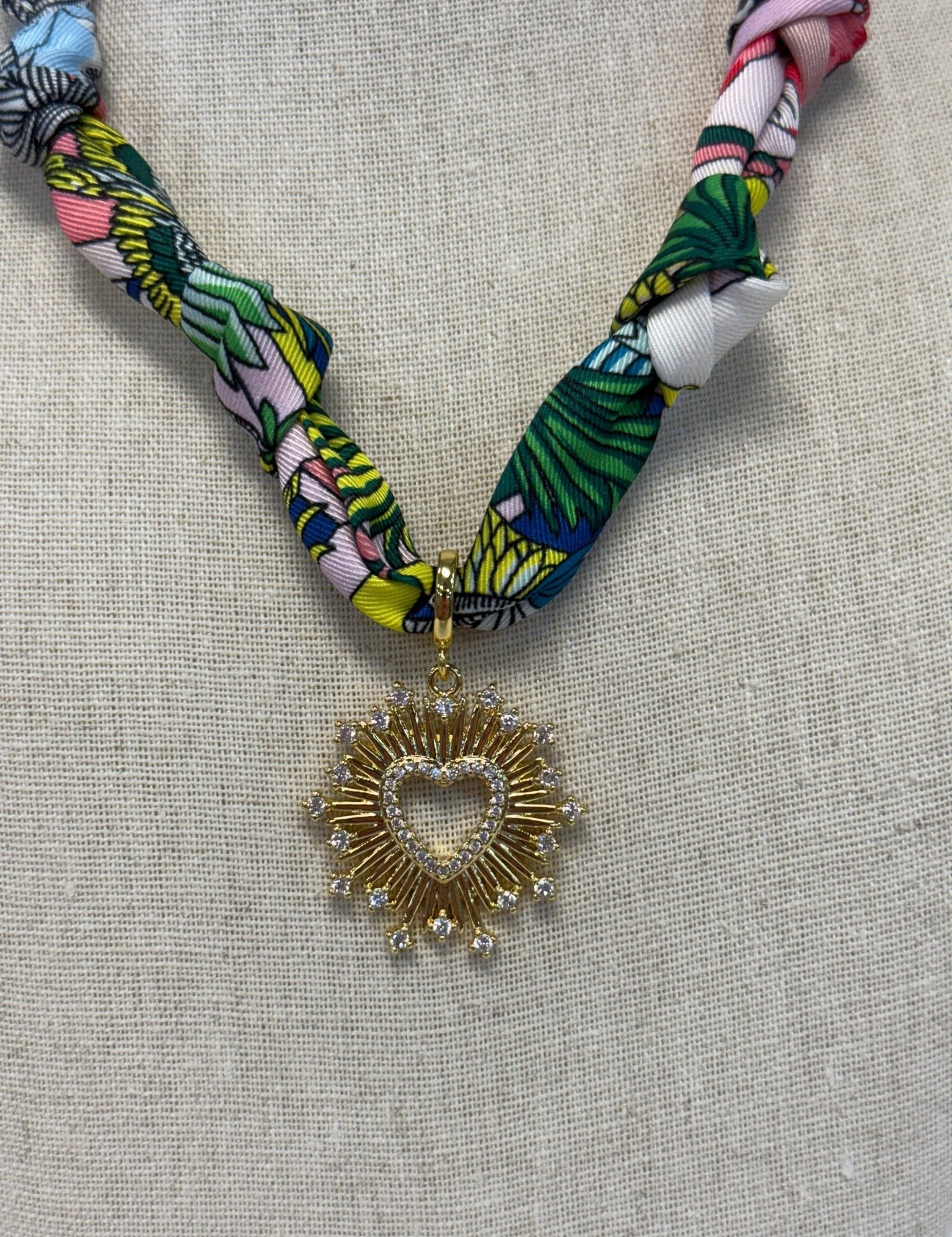 Presley Heartburst Scarf Necklace Necklaces Deep South Originals, LLC