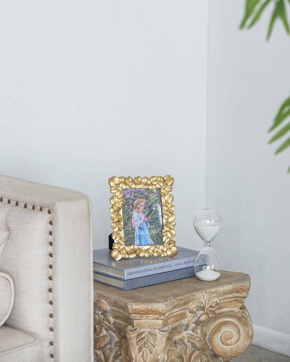 Small Rounded Gold Leaf Frame - 5x7" Home Decor A&B Home Group Inc.