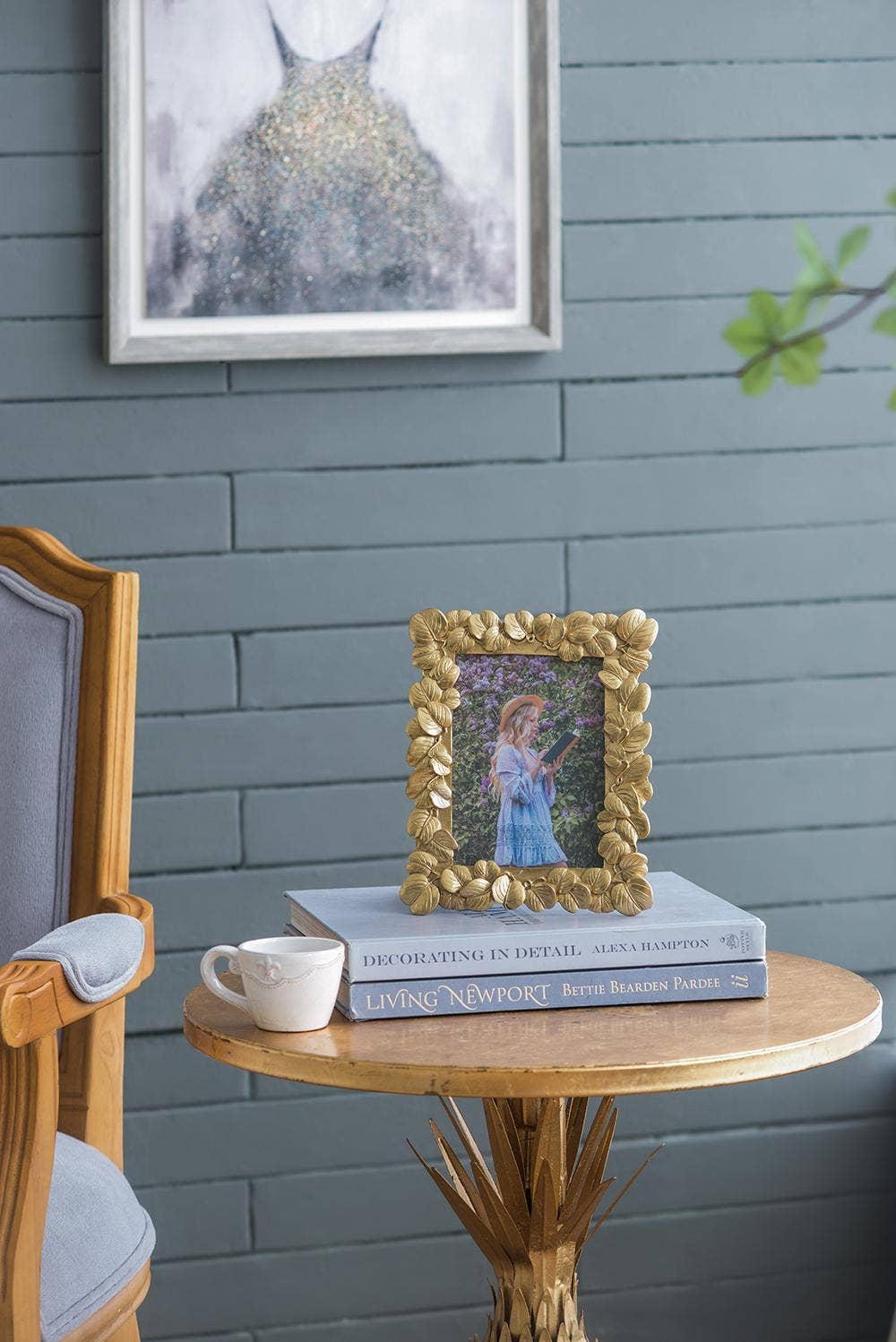 Small Rounded Gold Leaf Frame - 5x7" Home Decor A&B Home Group Inc.