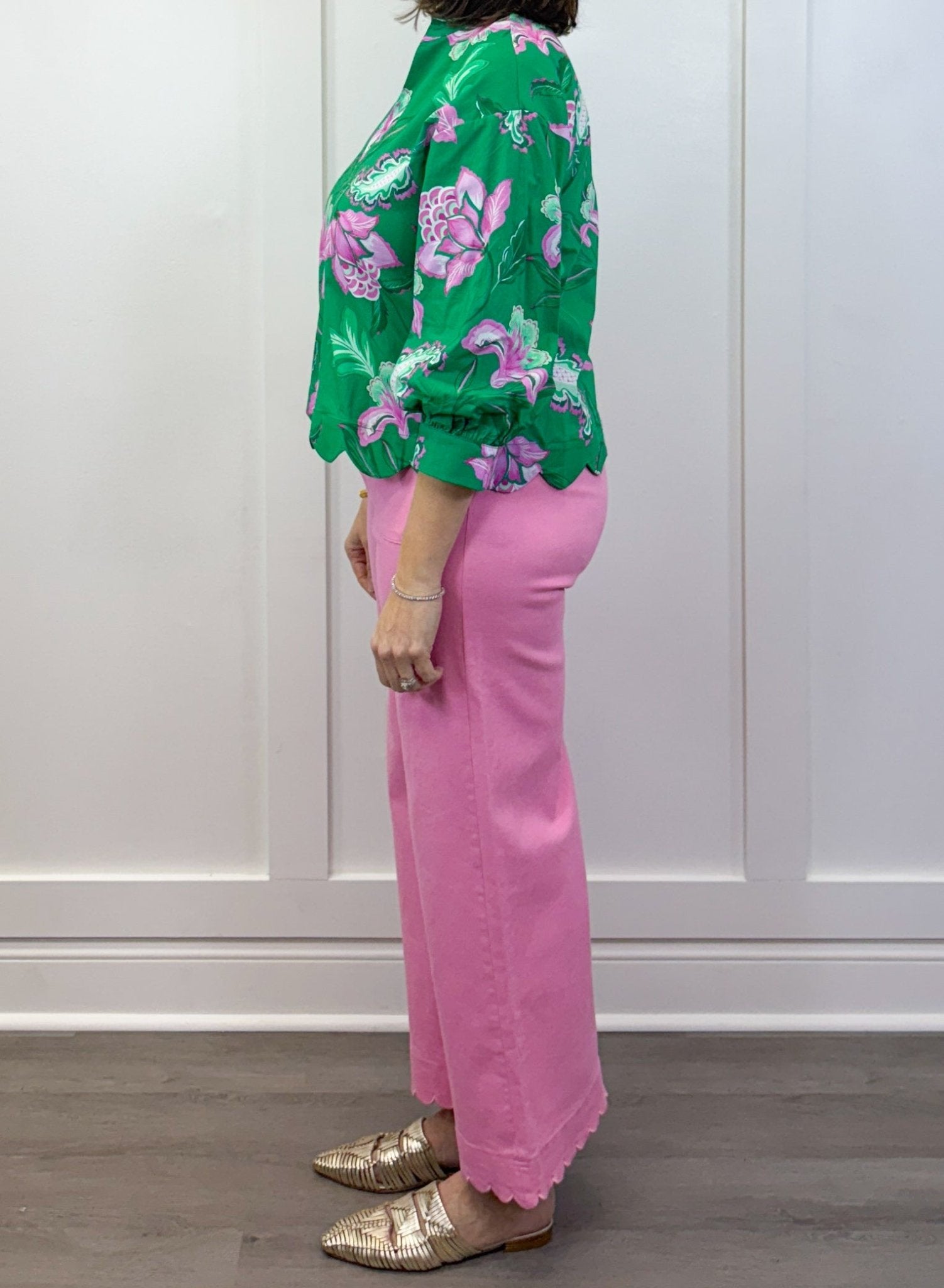Sweetheart Scallop Pants - Pink Pants Entro