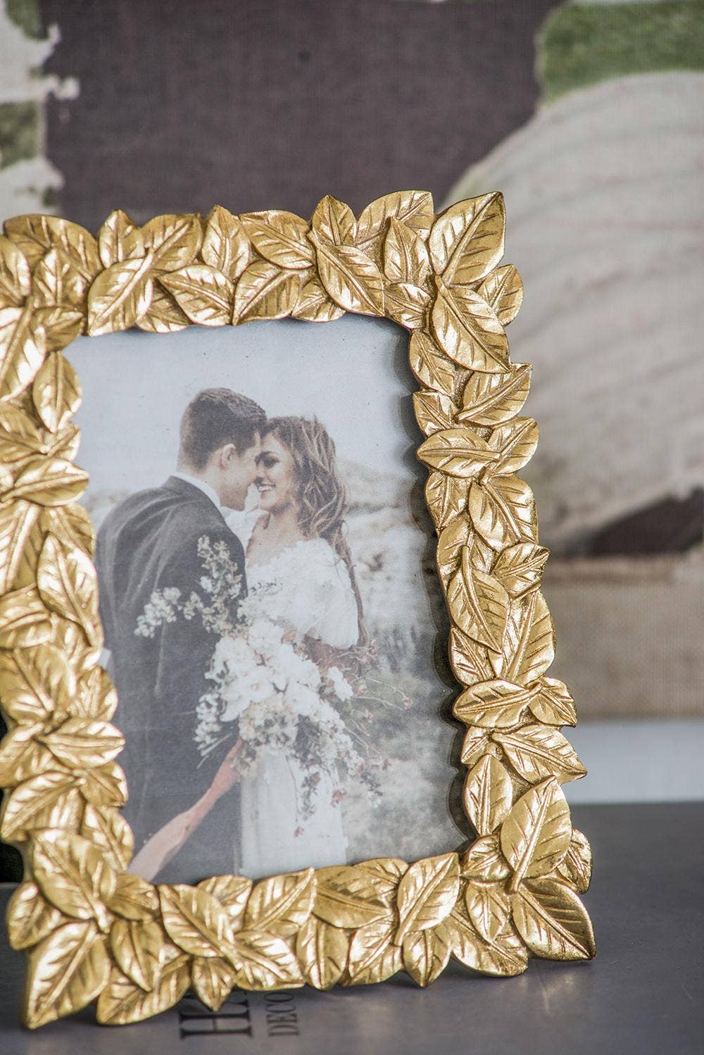 Thin Stacked Leaf Gold Frame - 4x6" Home Decor A&B Home Group Inc.