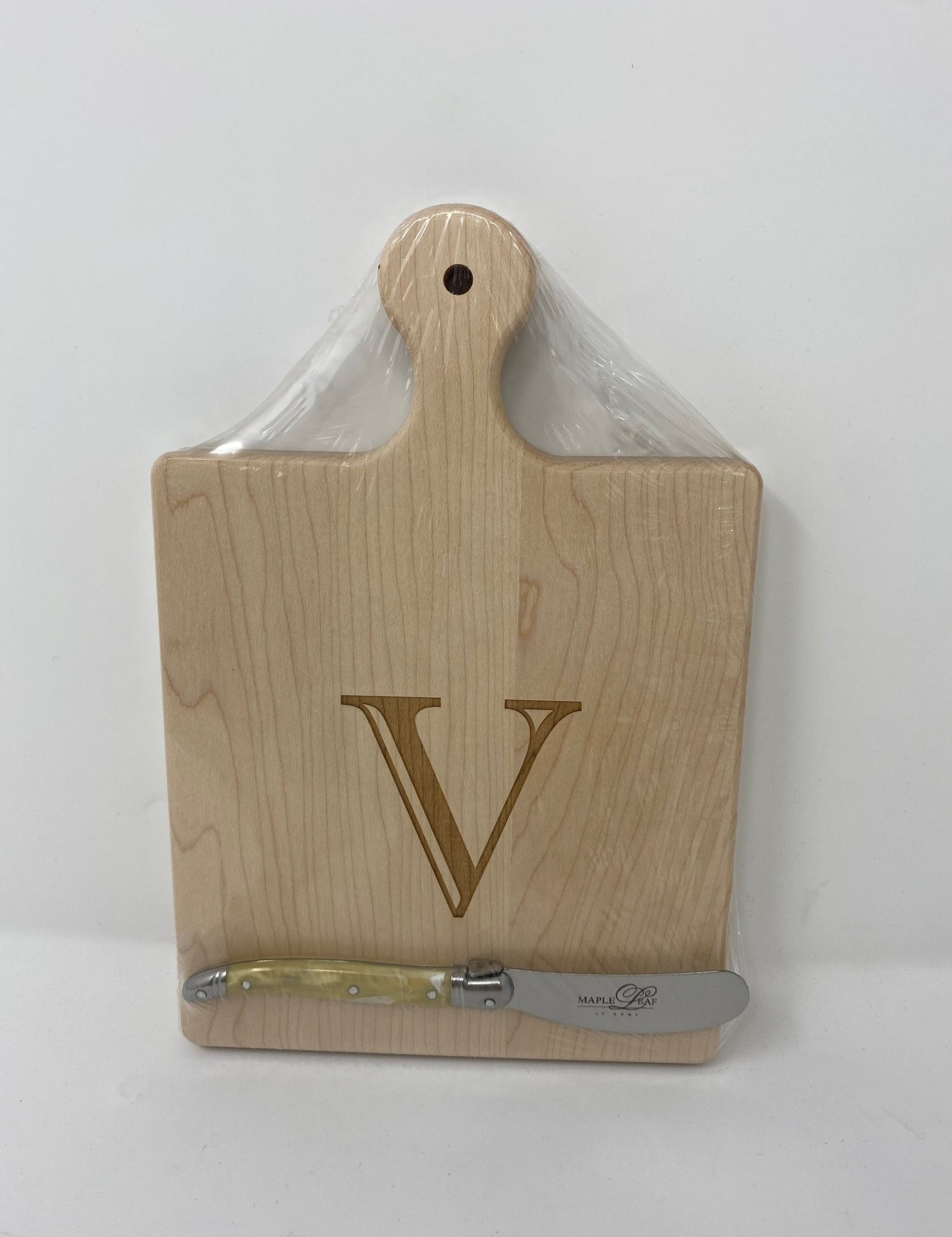 Maple Artisan Paddle Cutting Board Kitchen + Entertaining Maple Leaf at Home V